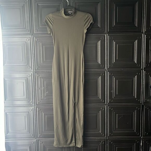 Fashion nova maxi dress - Picture 1 of 4